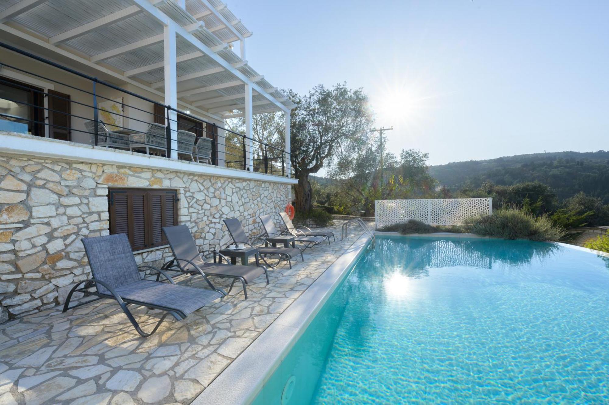Villa Bougarini Haven Family Villa Rock Pool Oasis Ieromonachos Exterior photo